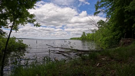 Time-lapse-near-lakeside-in-cloudy-skies-day