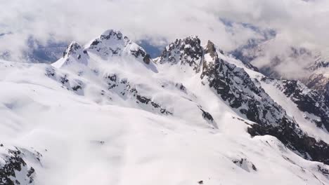 Offene-Schneeberge-Von-Cima-D&#39;asta-Und-Dolomitlandschaft-Im-Winter