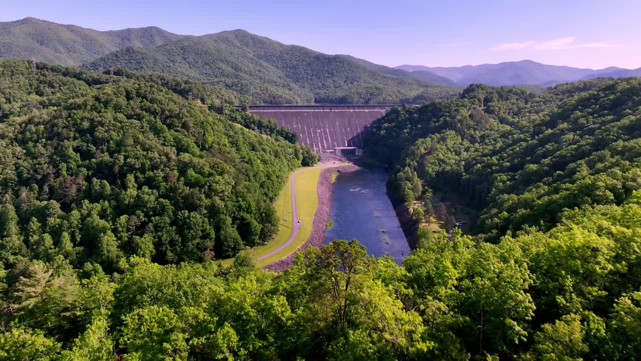 push in revealing tallest dam in eastern united states fontana dam