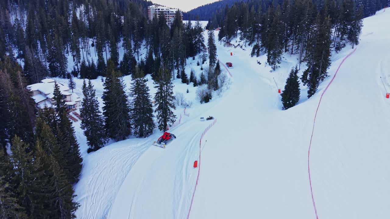 Attività invernali sulle piste nei Carpazi, Bulgaria.