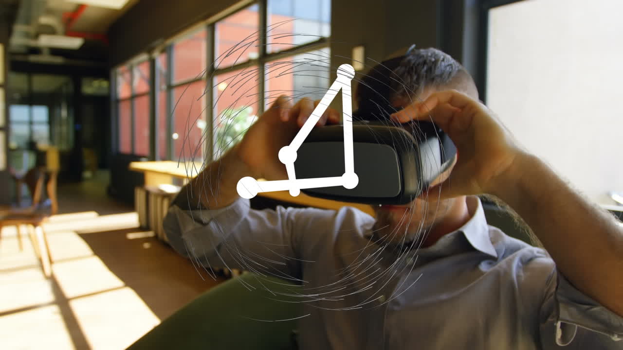Animace sítě propojení nad podnikatelem v brýlích pro virtuální realitu