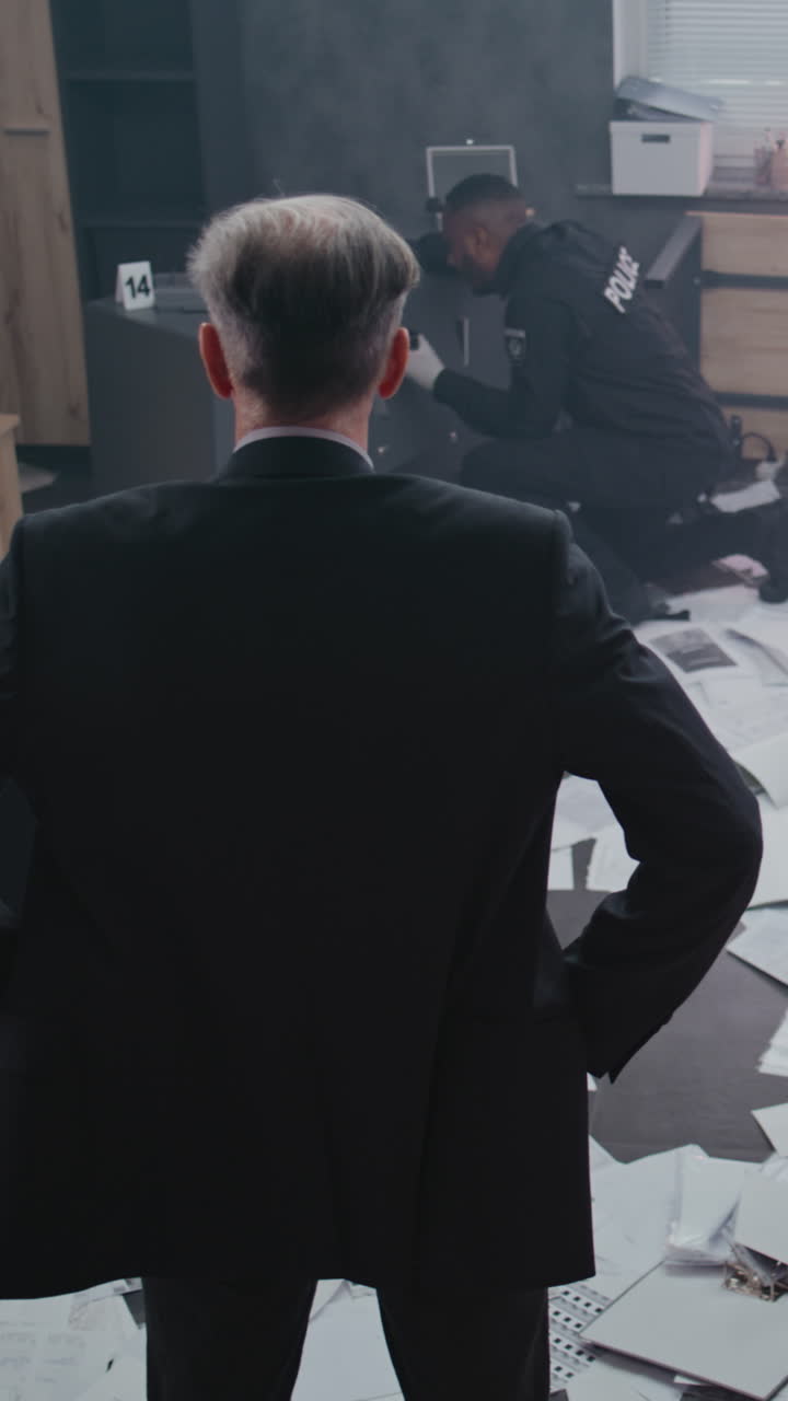 escena del crimen en una oficina