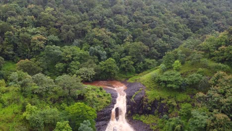 imágenes de drones amravati maharashtra india chikal dara imágenes de drones