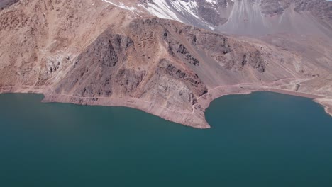 Idyllic-View-Of-Andes-Mountains-And-Lake-At