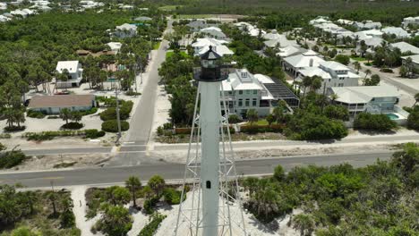 Reverse-reveal-of-Gasparilla-state-park-light-house