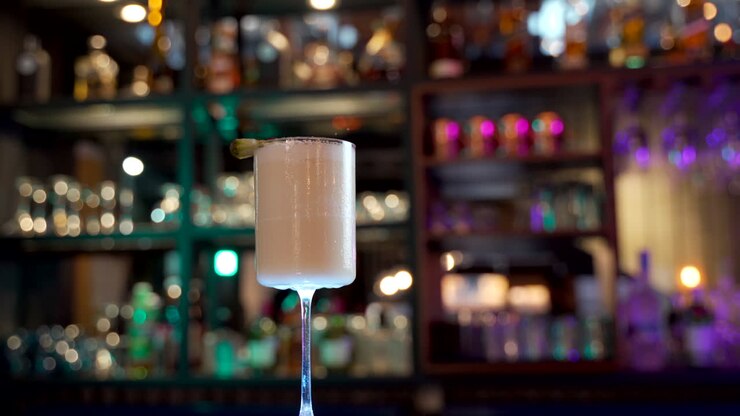 piña colada slider shot bar sfondo sfocato