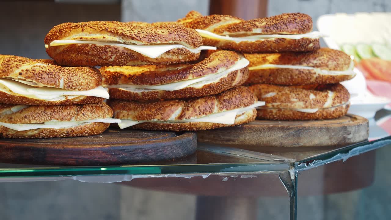 터키 세 베이글과 치즈