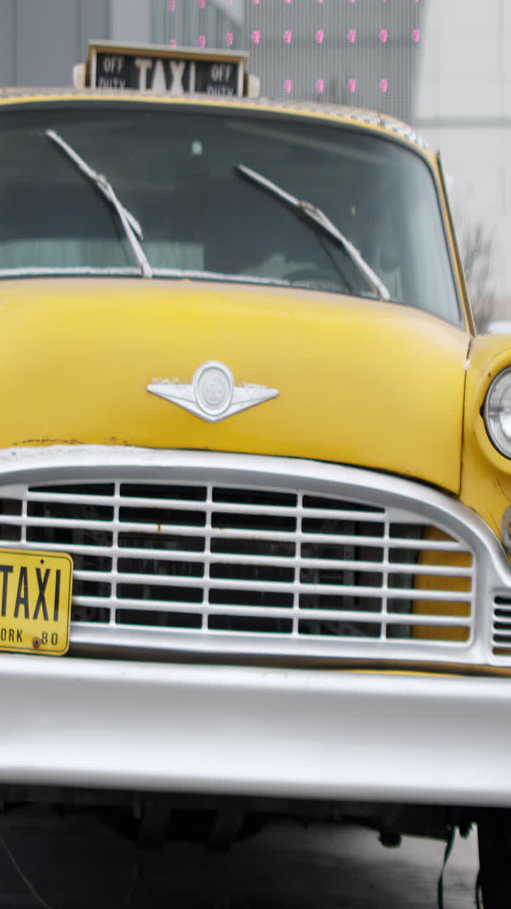 Yellow Taxi, Front View
