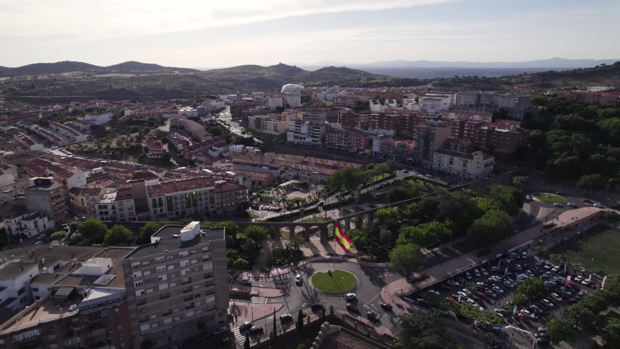 드론 플라이오버 플라센시아 다운타운 로마 수로, 스페인