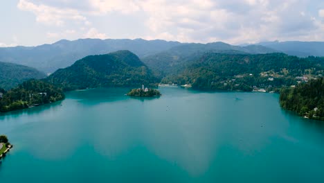 Eslovenia-Hermosa-Naturaleza---Lago-Bled.