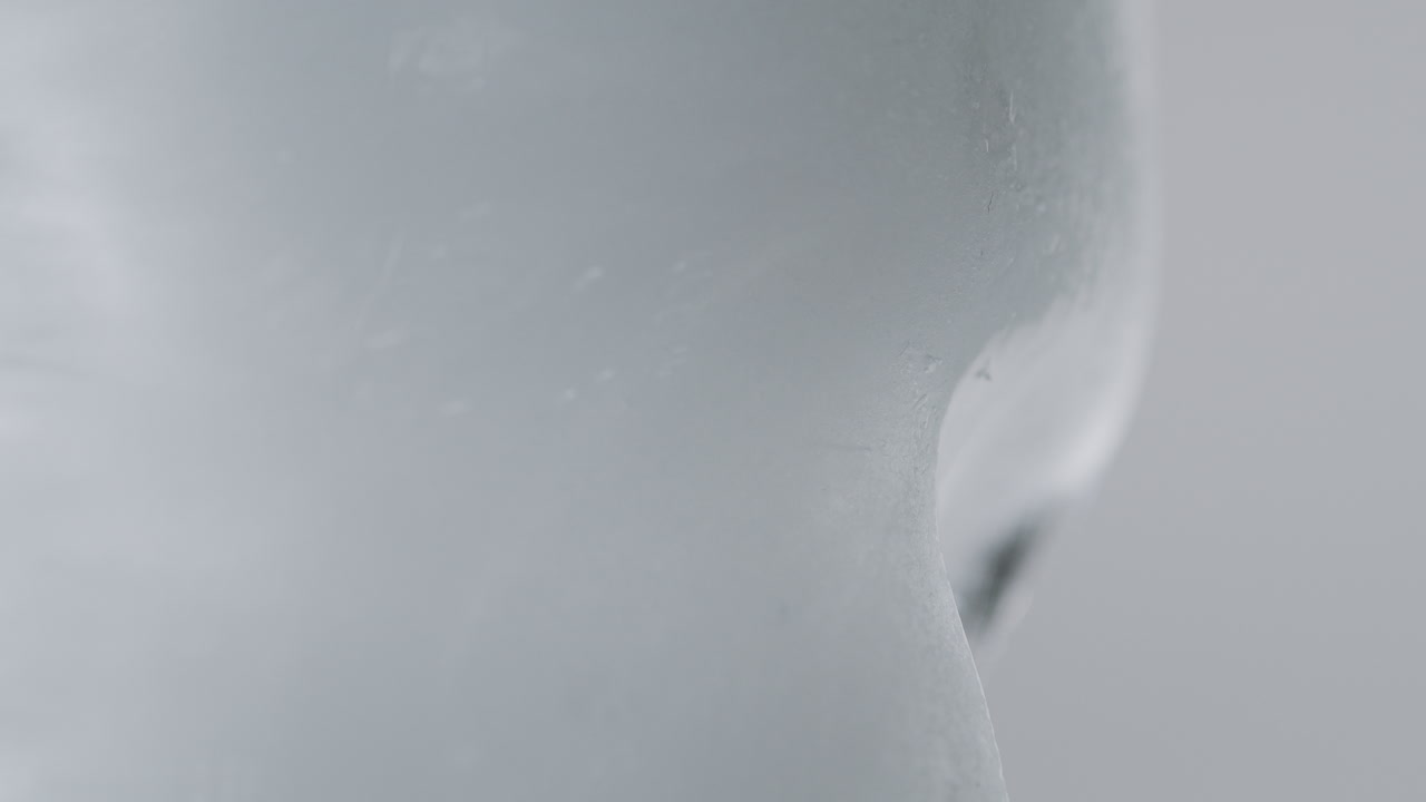 녹는 얼음의 매크로