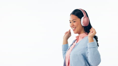 Woman,-dance-and-music-headphones-in-studio