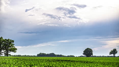 Timelapse-of-a-tranquil-scenery-in-the-countryside-with-a-cloudy-sky