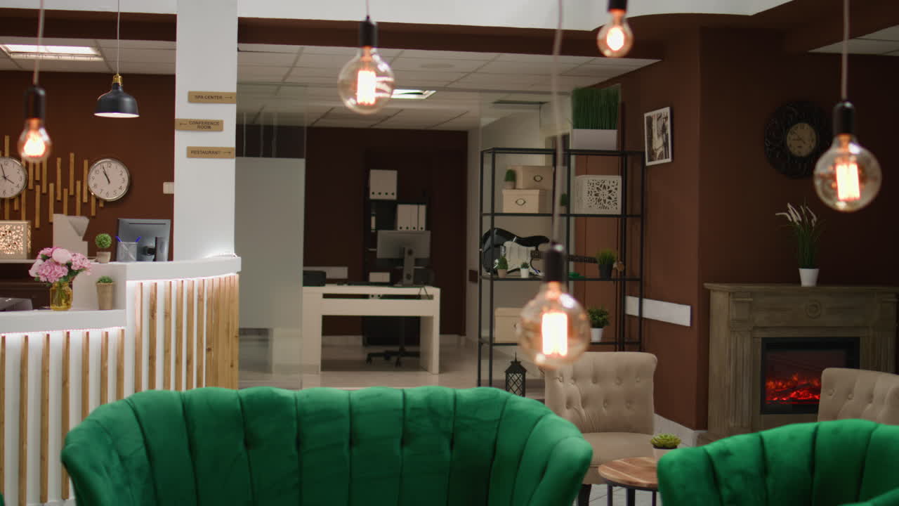 휴가 휴양지 에 있는 빈 라운지 지역