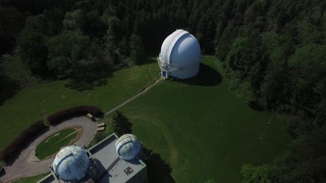 antena de un observatorio espacial