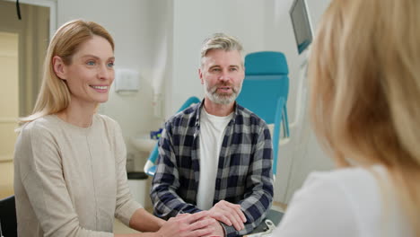 doctor consultation with couple