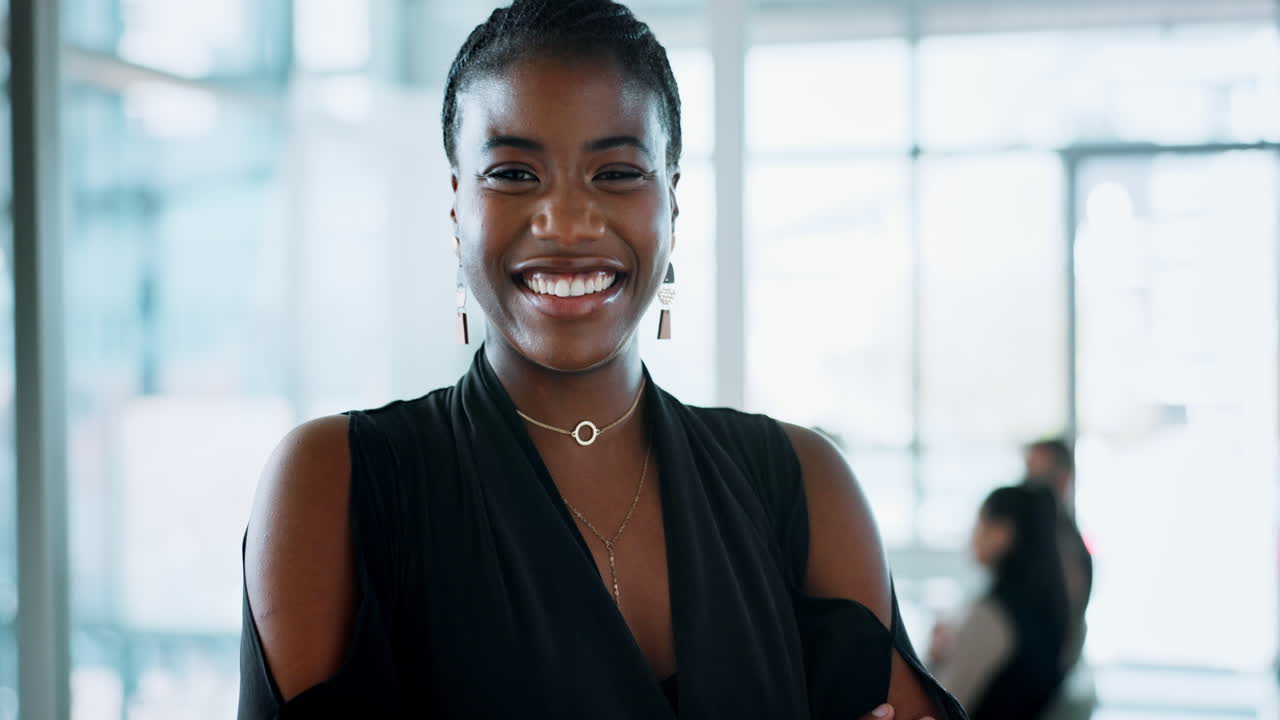retrato de una mujer de negocios sonriente