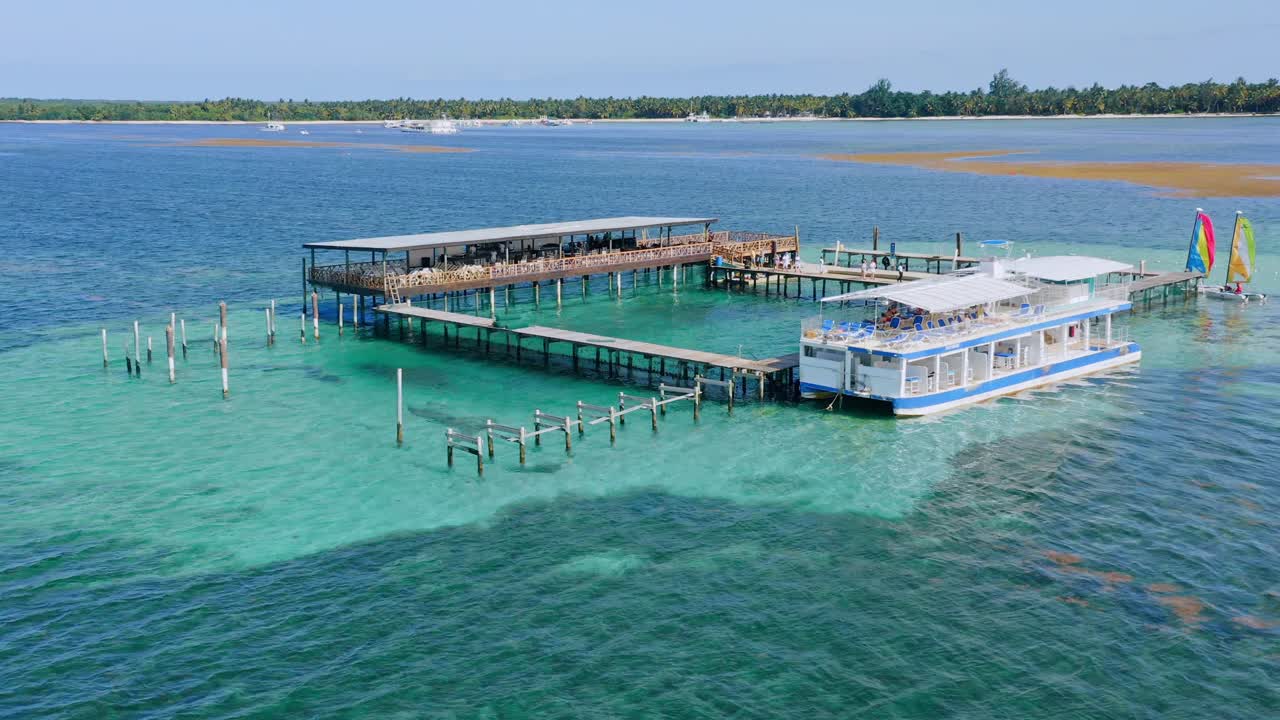 바다 모험의 공중 전망, 푼타 카나의 돌고래 서식지, 카리브해