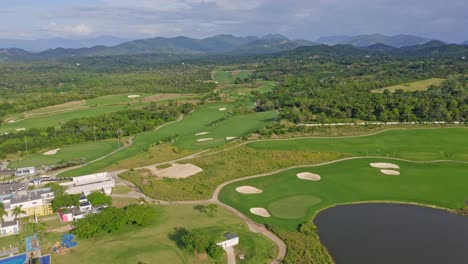 impressive layout of course at vistas golf and country club