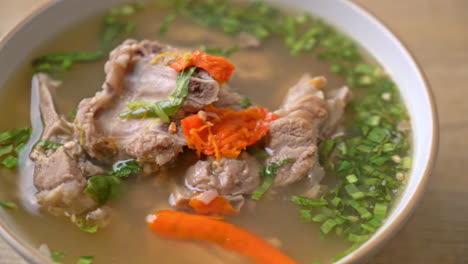 Spicy-Chopped-Pork-Backbone-Soup-or-Spicy-Leng-Soup---Asian-food-style