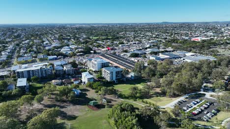 Drone-pull-away-shot-of-Kedron-Brisbane