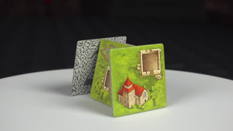 carcassonne extensión 4 las fichas del juego de tablero de la torre en detalle