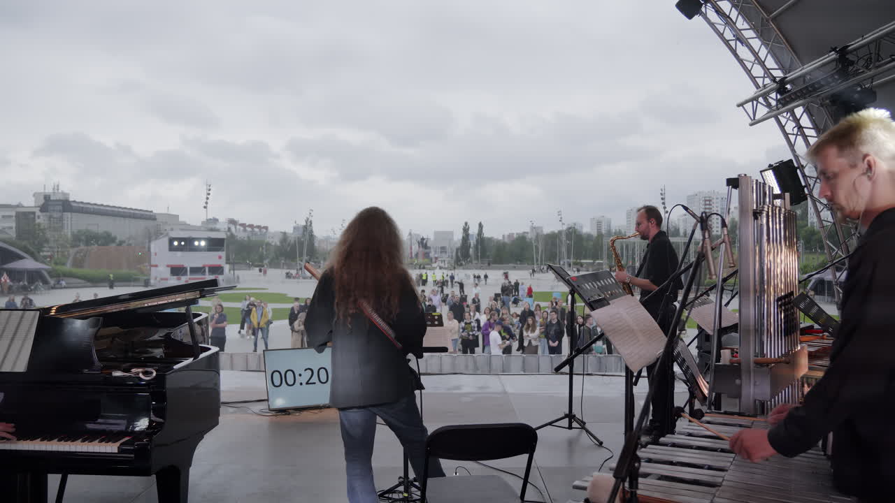 espectáculo de conciertos al aire libre