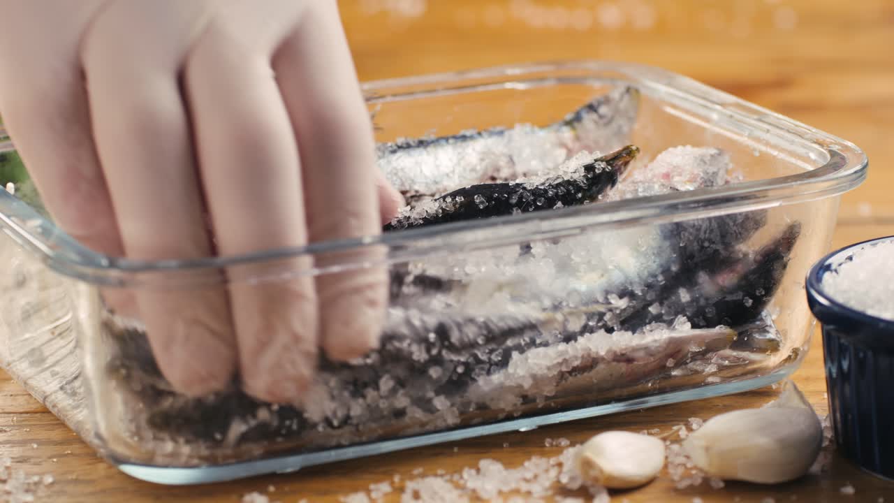 Salting Sardines