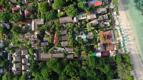 birds eye view of a resort with beautiful surrounding