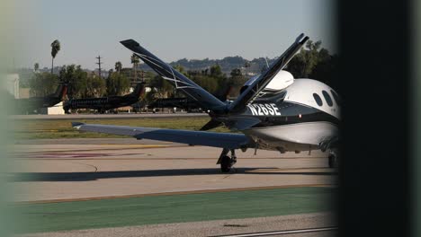 cirrus-jet-taking-off-from-airport-runway