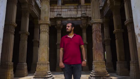 Man-exploring-Kevada-Mosque-is-a-mosque-in-Champaner,-Gujarat-state