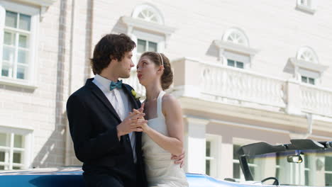 Just-married-couple-in-the-street