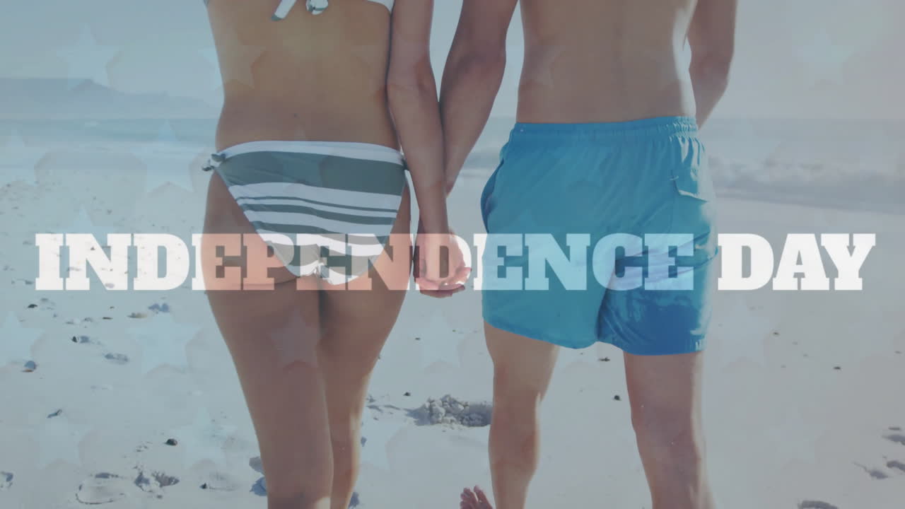 Animação do Dia da Independência sobre casal caucasiano de mãos dadas caminhando em praia ensolarada