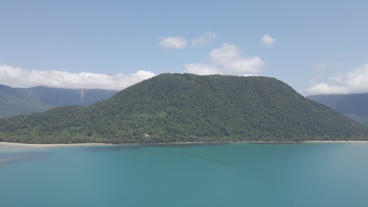 호주 퀸즐랜드의 여름에 손튼 비치와 데인트리 열대우림