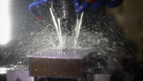 máquina de fresado cnc para el trabajo de metales.