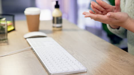 Hand-sanitizer,-cleaning-and-computer-keyboard