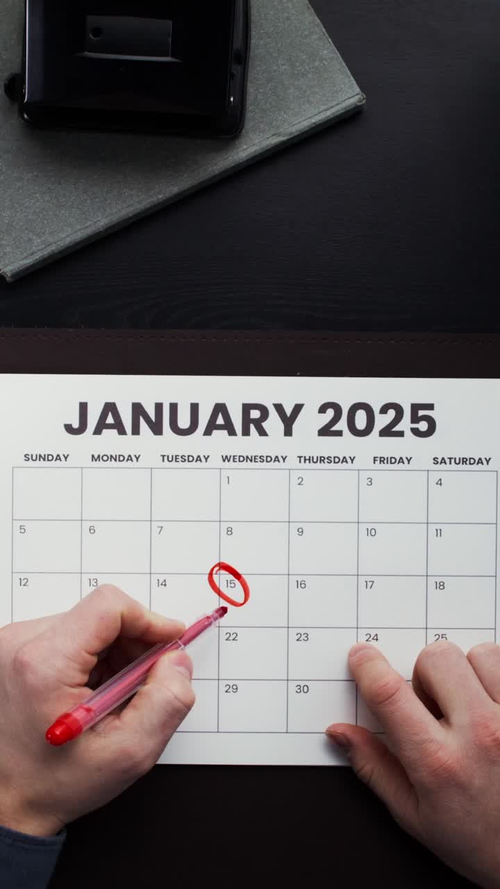January 2025 Calendar with Hand Marking Dates