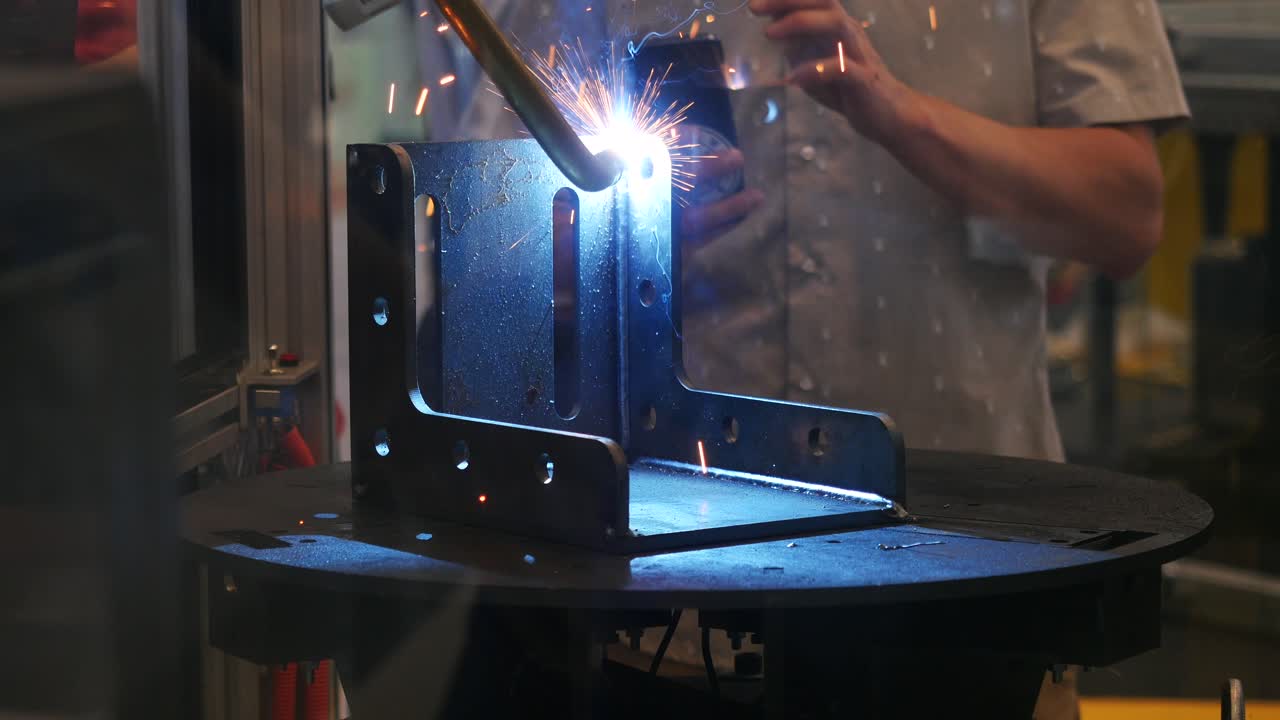 자동 용접 과정