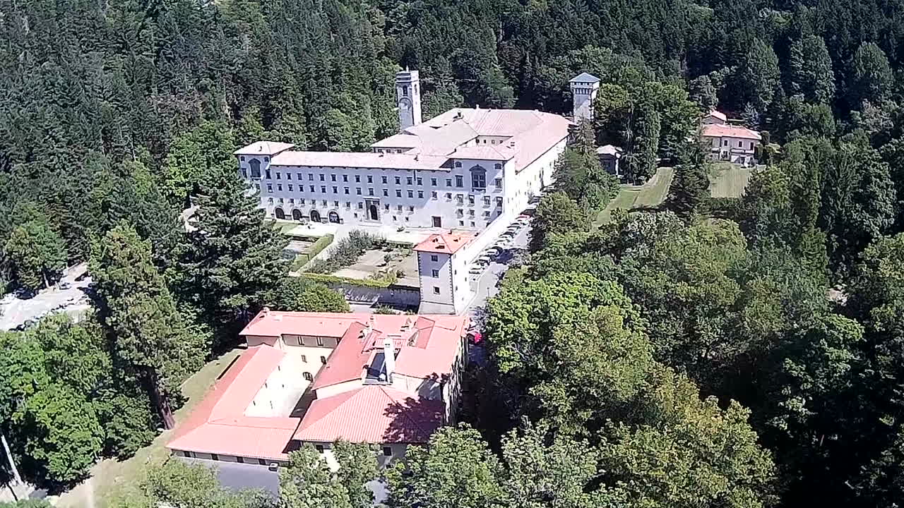 август 2019 года