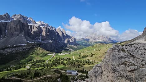 Video-Von-Passo-Gardena-Und-Gruppo-Di-Sella-In-Den-Italienischen-Dolomiten