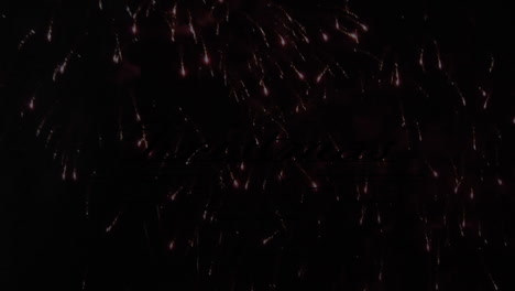 animación del texto navideño sobre la decoración y fuegos artificiales en el fondo