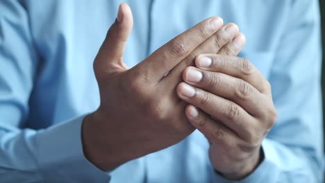 la mano dolorosa
