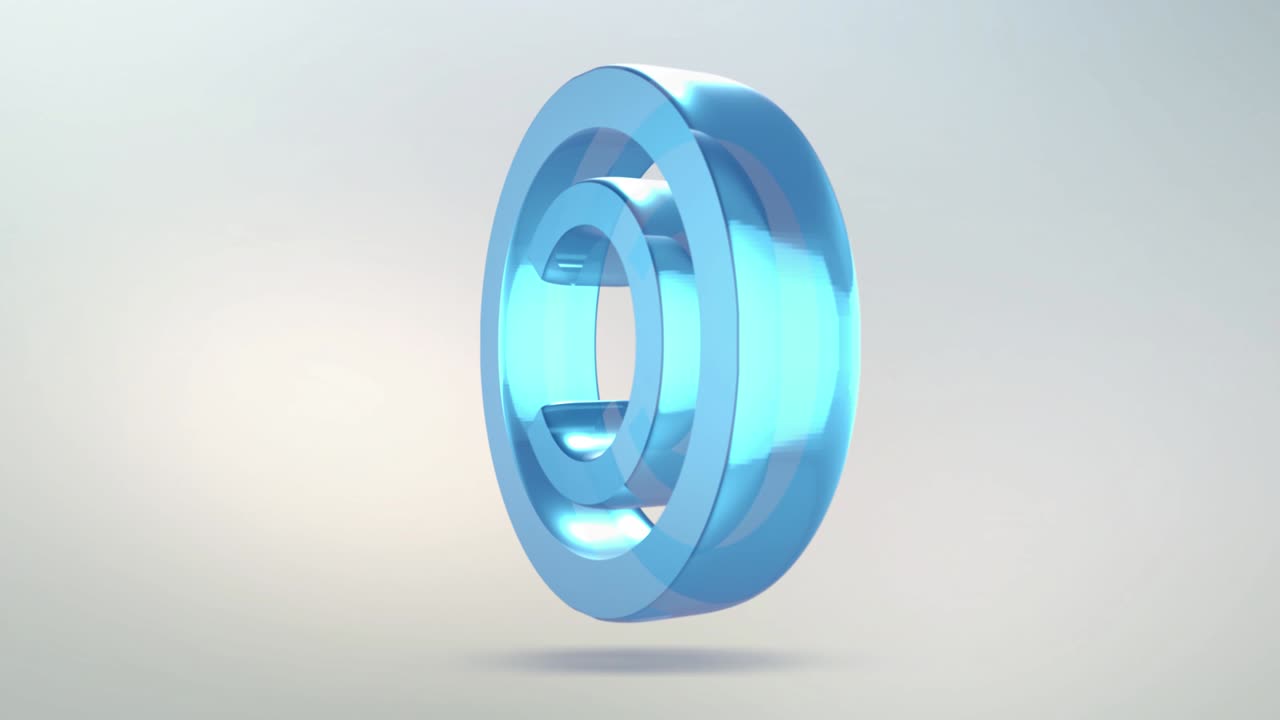 el icono de derechos de autor está hecho de vidrio. icono de derechos de autor giratorio translúcido con canal alfa de color azul verde. aislado en fondo blanco. bucle sin costuras