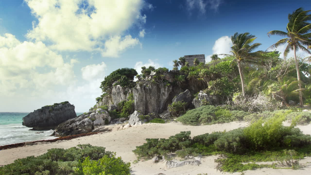 툴룸 아니 사람 01