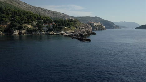 Aerial-shot-of-Dubrovnik