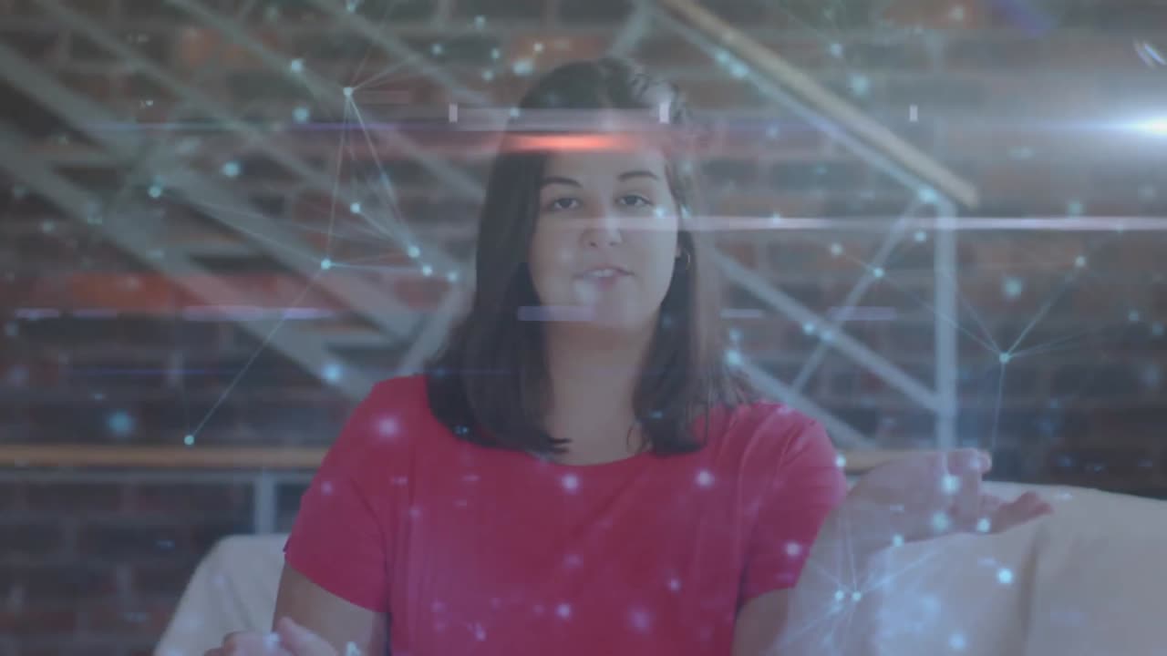 animación de la red de conexiones a través de un vlogger de fitness en el hogar