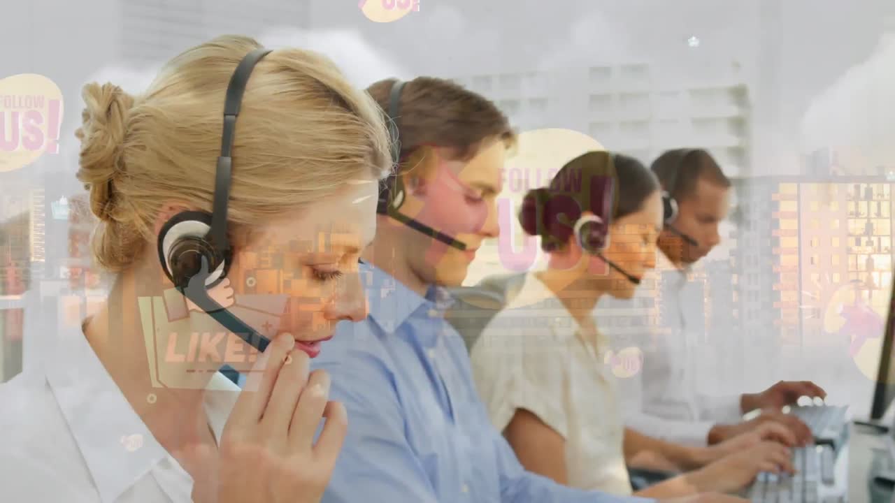 휴대폰 헤드 ⁇ 을 착용한 사람들 위에 소셜 미디어 아이콘의 애니메이션
