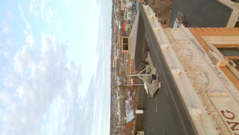 vista aérea de drones de la arquitectura del centro