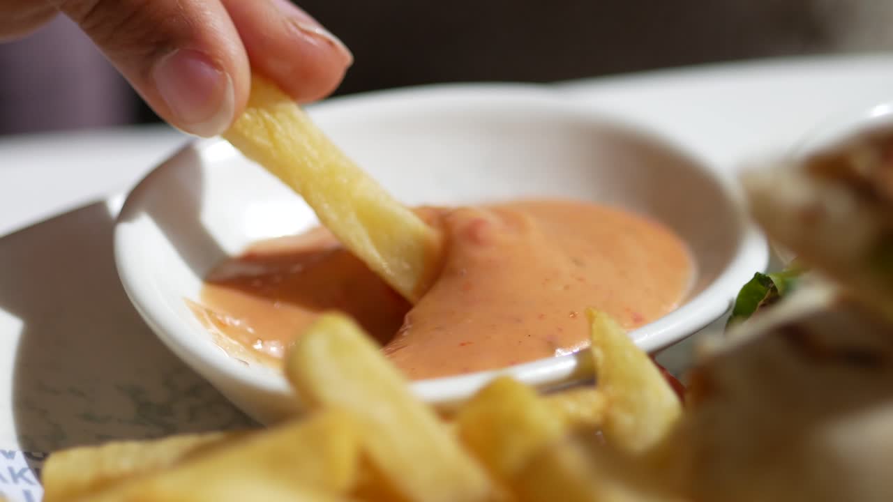 French Fries with Sauce