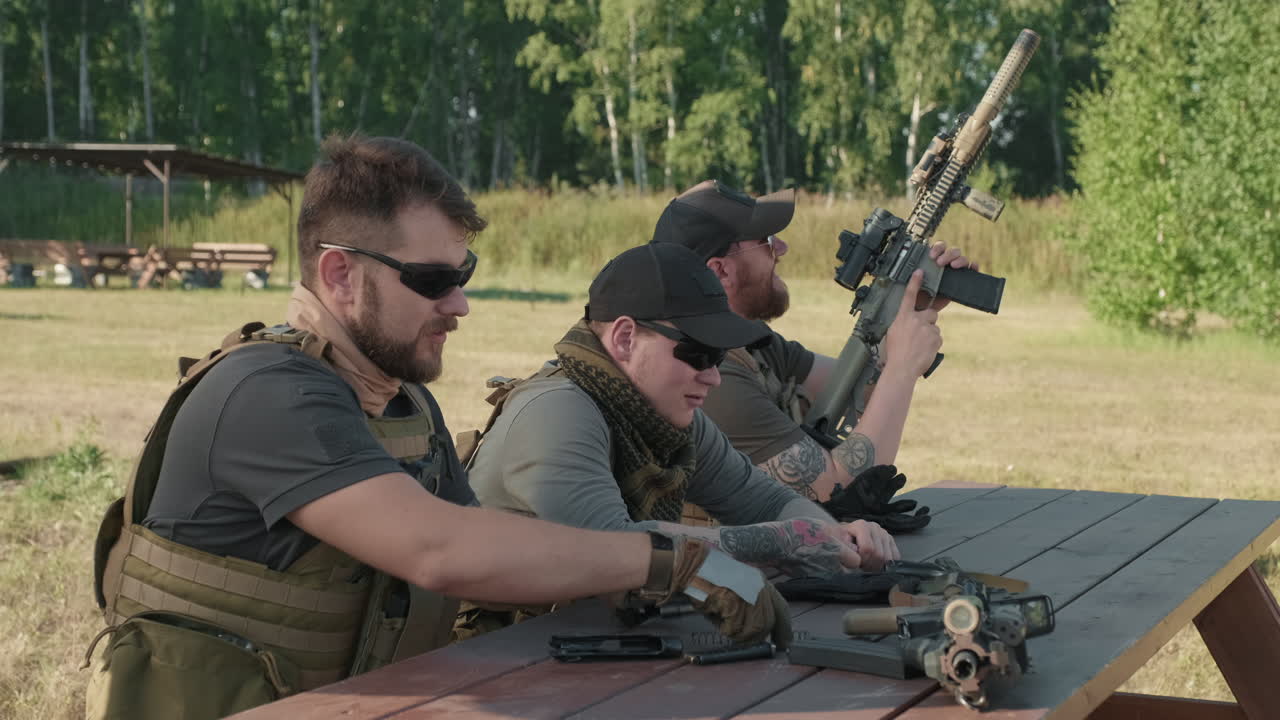 военные учения на стрельбище